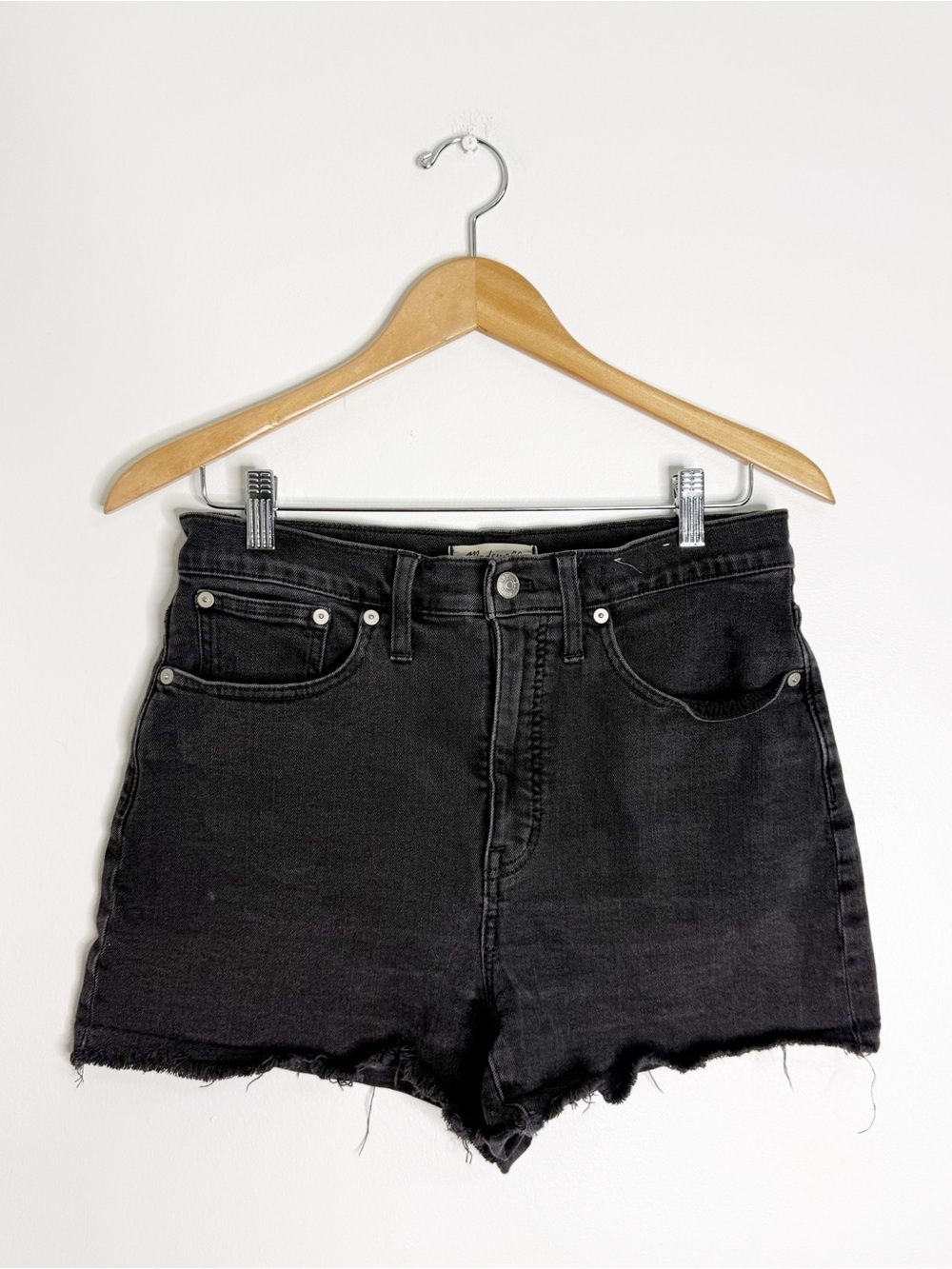 Madewell High-Rise Denim Shorts Size 28 Gray Black Wash Raw Hem K6156
